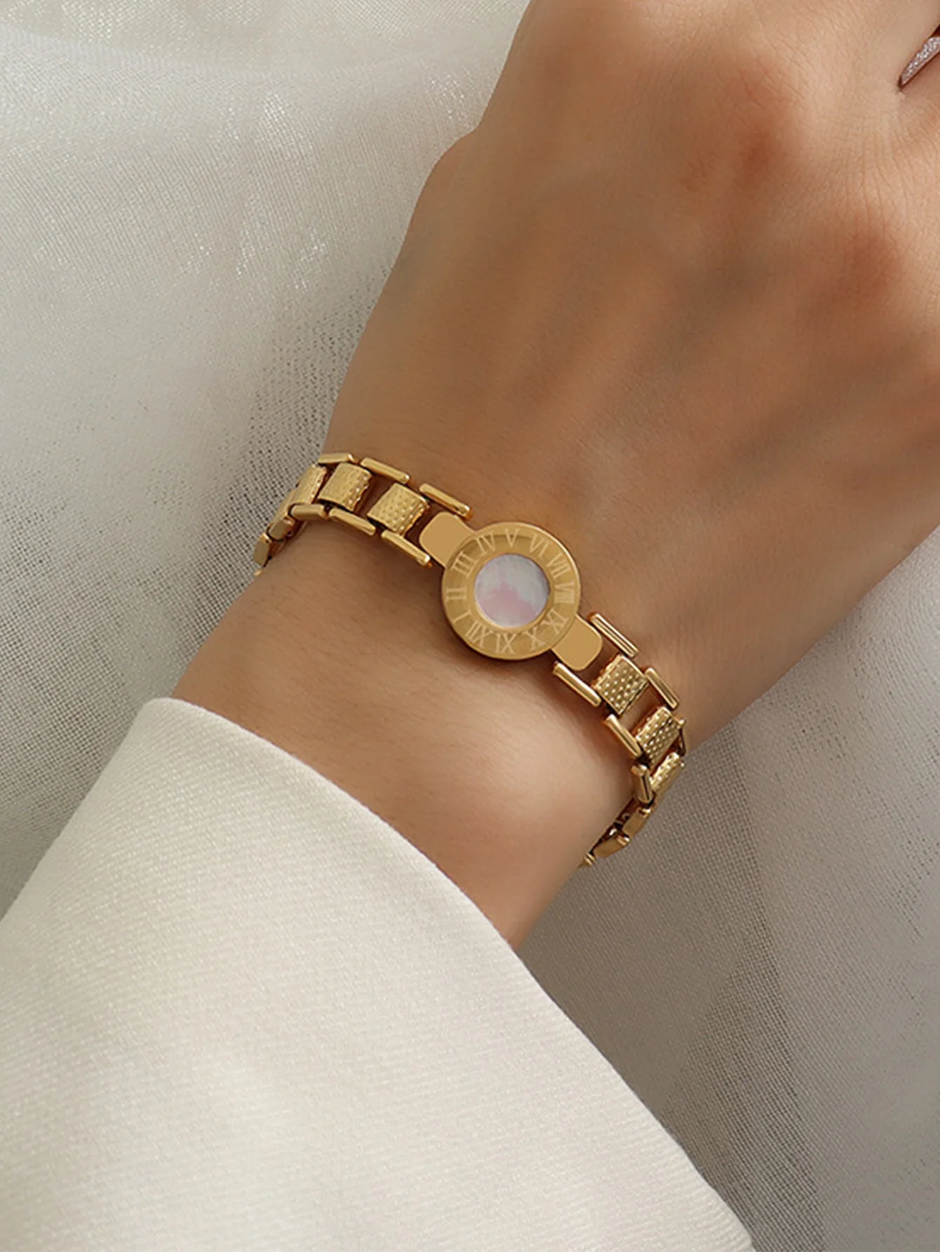Модный браслет из нержавеющей стали для женщин Геометрический браслет с жемчугом и цирконием