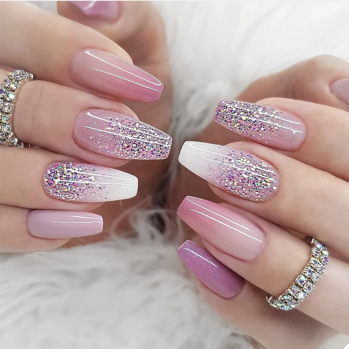 Нажимайте на ногти Розовый Градиент Фиолетовый Средний Балерина Накладные ногти С блестками Маникюр с полным покрытием Многоразового использования 24шт