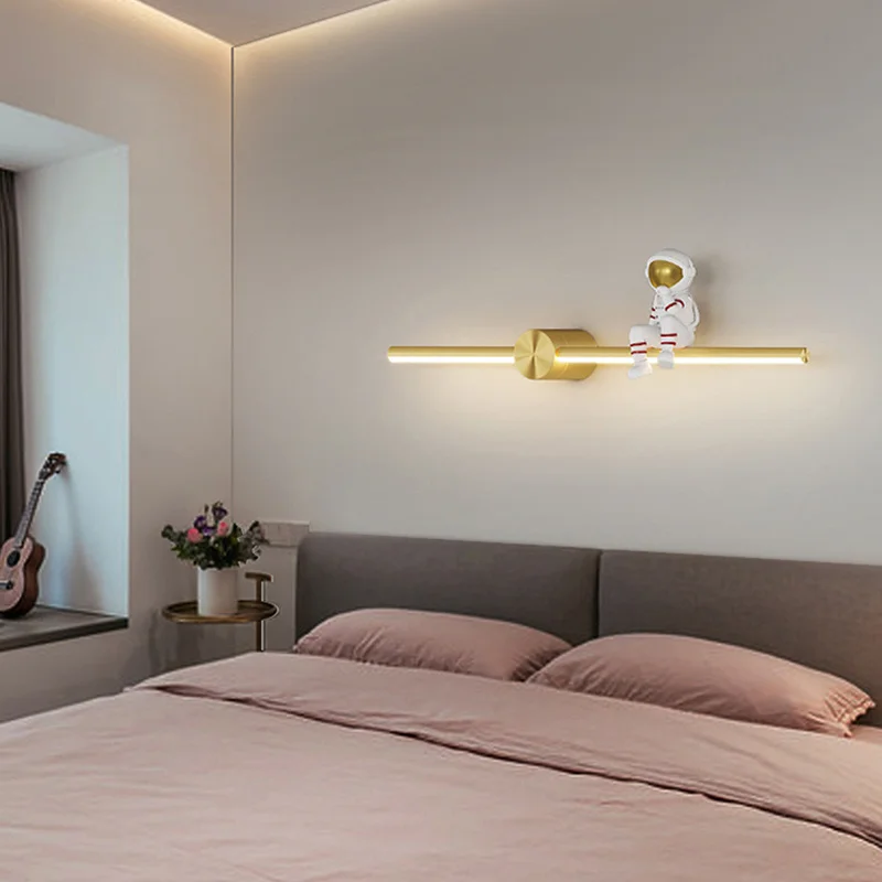 Новая детская спальня рядом со светодиодными настенными светильниками Домашний креативный декор в стиле дорожки для Мальчика-астронавта для гостиной отеля Bright Lustre