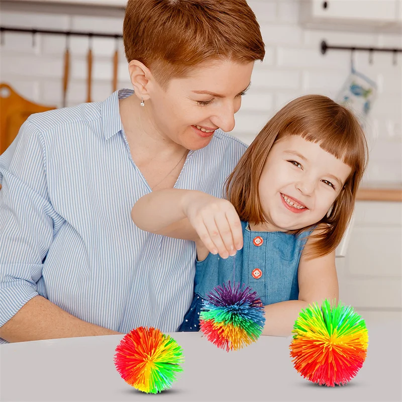 Детский радужный эластичный мяч для декомпрессии на кончиках пальцев, Забавный резиновый меховой мяч для вечеринки на открытом воздухе, взаимодействие родителей и детей