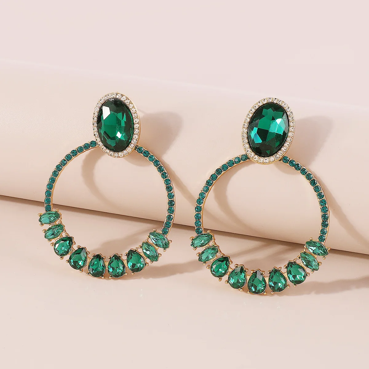 Эффектные Разноцветные серьги-кольца с зелеными кристаллами цвета Фуксии для женщин, свадебные роскошные серьги-бижутерия